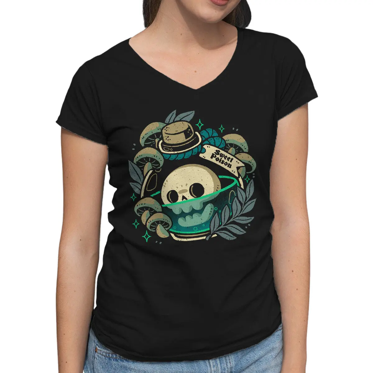 Sweet Poison Skull In Bottle 1