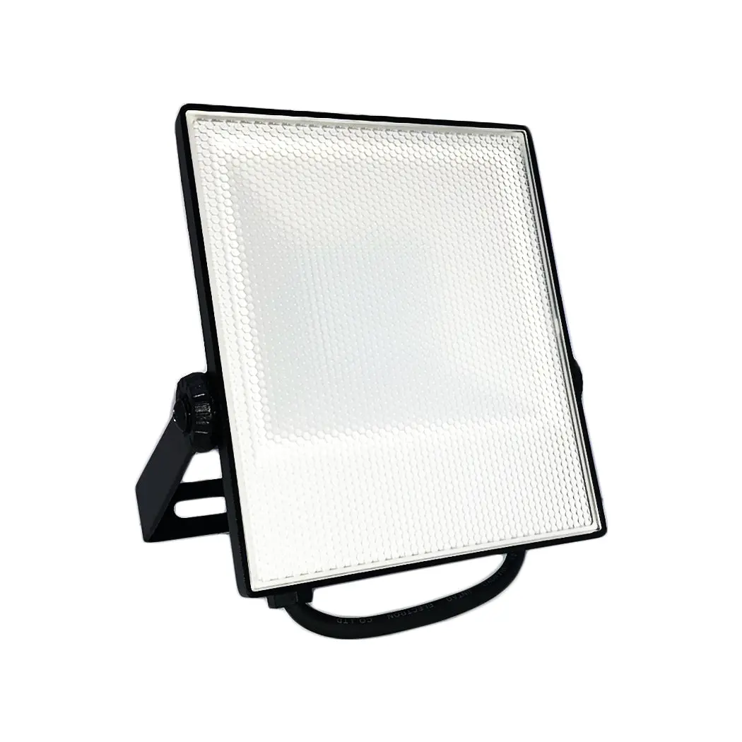 Reflector Syltech 30W Luz Fría - La Nueva Eléctrica 1