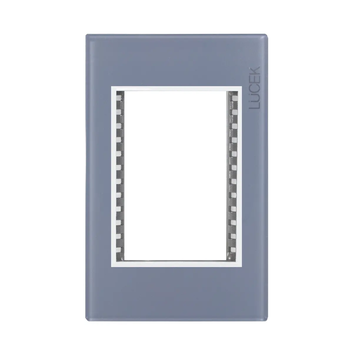 Placa Lucek Colors Metálica 3 Ventanas Gris - La Nueva Eléctrica 1
