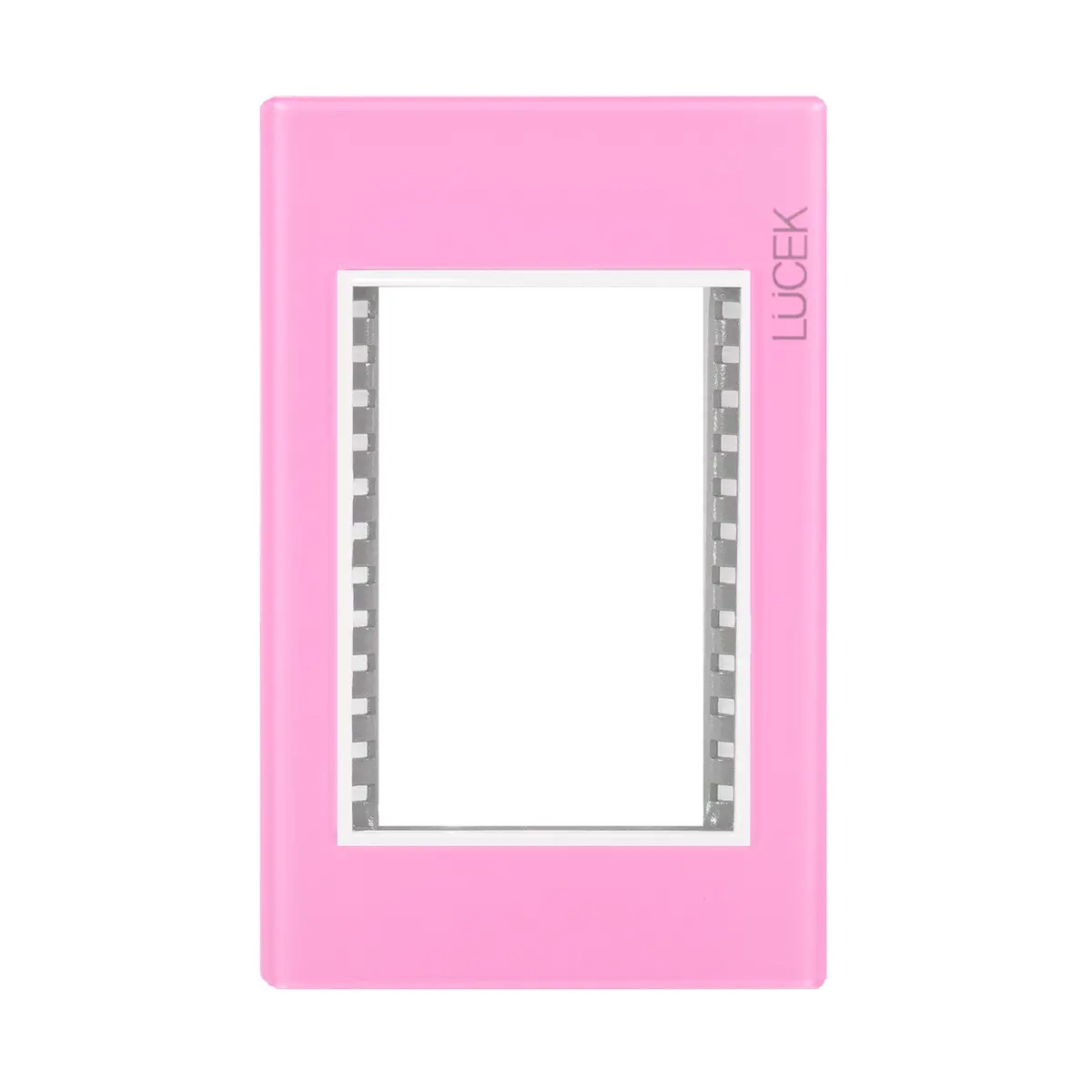 Placa Lucek Colors Metálica 3 Ventanas Rosa - La Nueva Eléctrica 1